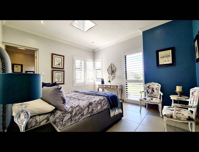 5 BEDROOM HOUSE FOR SALE IN LEEUWFONTEIN ESTATE